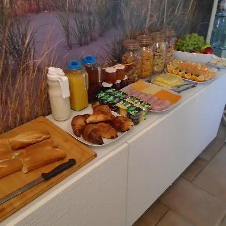 Maison Jonela Отель типа 